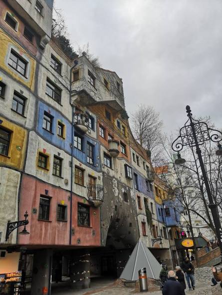 49635171_288770001782580_438207511686807552_n